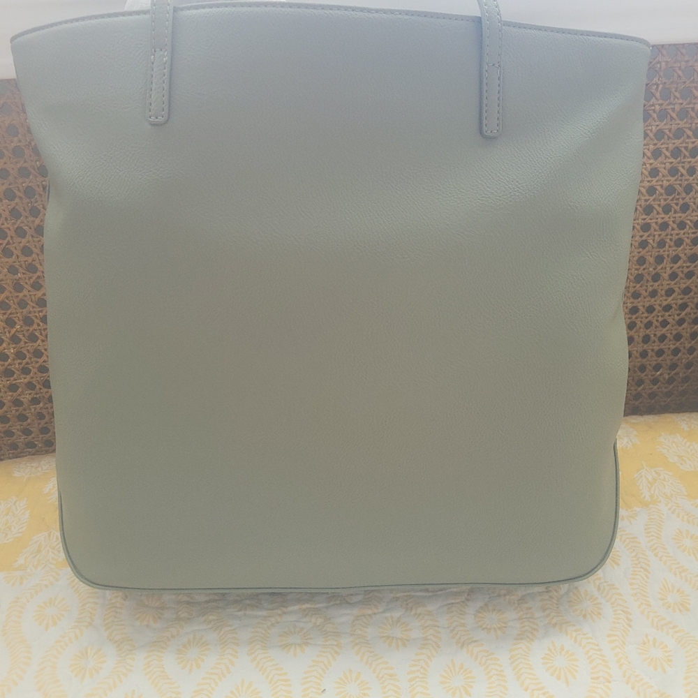 Purse - Picture 2 of 2